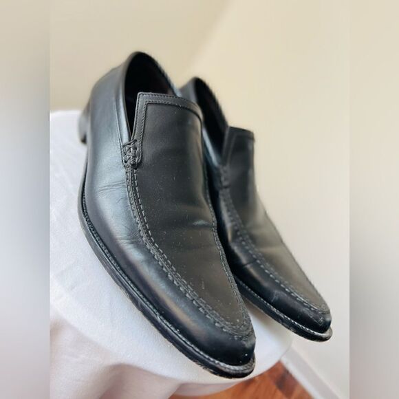 Donald J. Pliner Other - DONALD PLINER MEN’S BLACK LEATHER SHOES SIZE 8.5